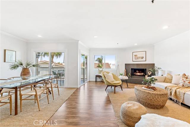 Huntington Beach, CA 92649,16255 Pacific Circle #301