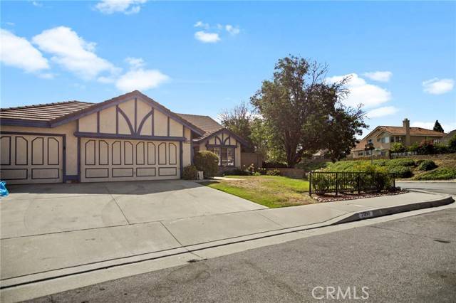 Walnut, CA 91789,21260 Sundance Street