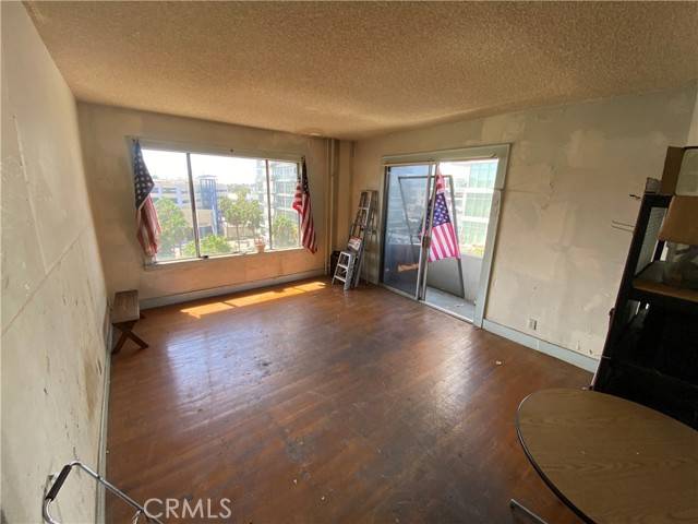 Long Beach, CA 90802,360 W Ocean Blvd #408