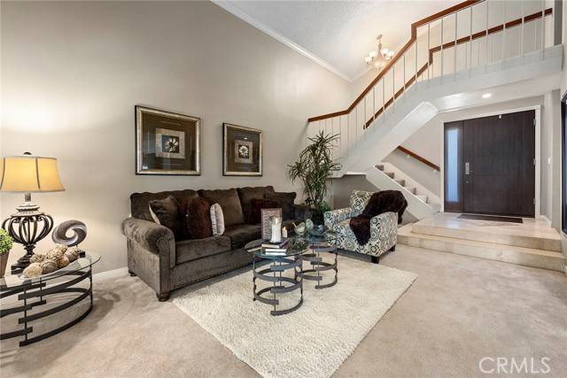 Anaheim Hills, CA 92807,1279 N Willet Circle