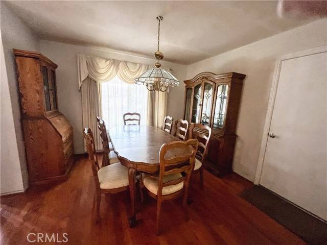 Los Alamitos, CA 90720,11340 Maple Street
