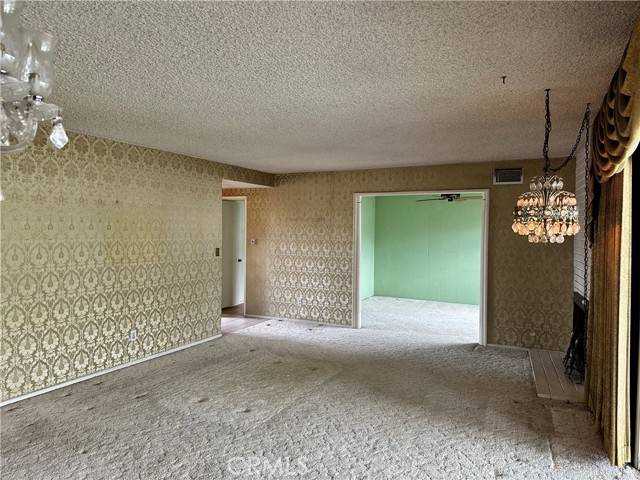 Anaheim, CA 92804,2419 W Theresa Avenue