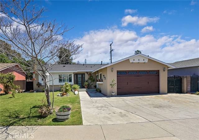 Bellflower, CA 90706,17214 Balfern Avenue