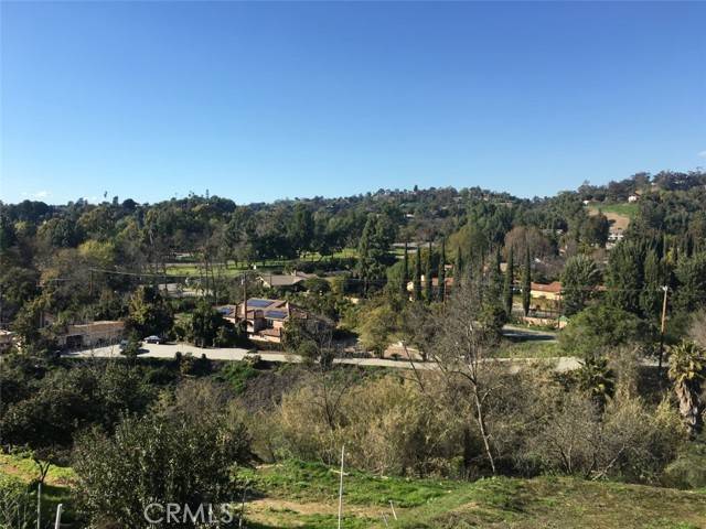 La Habra Heights, CA 90631,166 East