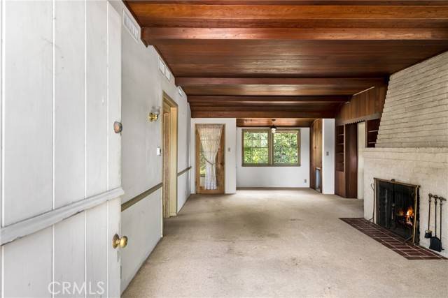 Orange, CA 92866,1045 E Palm Avenue