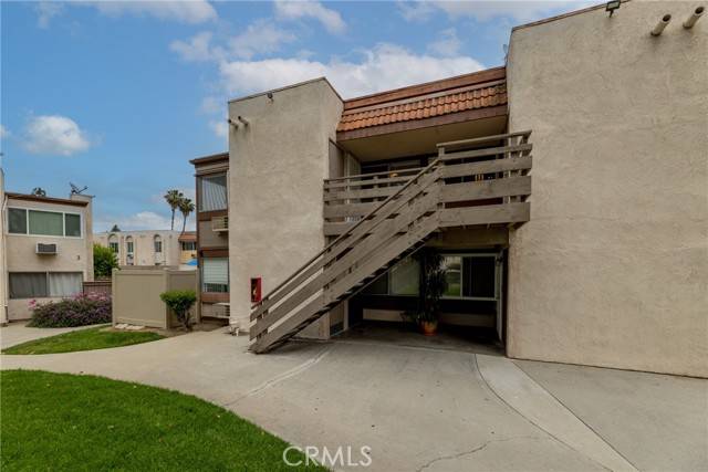 Placentia, CA 92870,212 S Kraemer Boulevard #404