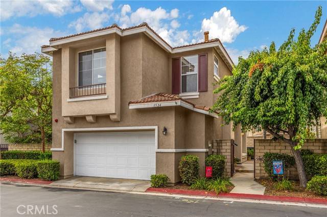 Placentia, CA 92870,1524 E Cameron Way