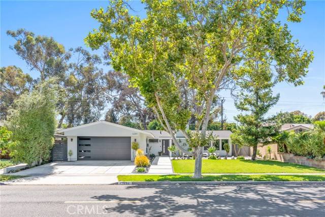 Rossmoor, CA 90720,12391 Martha Ann Drive