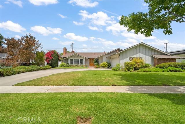 Rossmoor, CA 90720,2821 Tigertail Drive