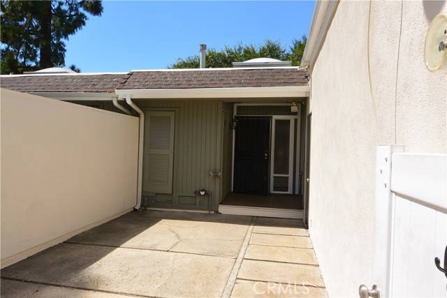 Laguna Hills, CA 92653,23435 Caminito Valle