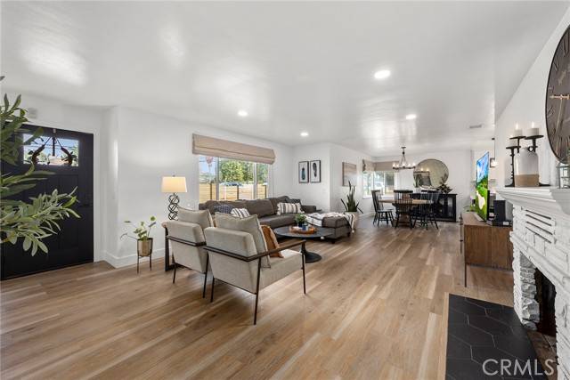 Santa Ana, CA 92705,17472 E Santa Clara Avenue