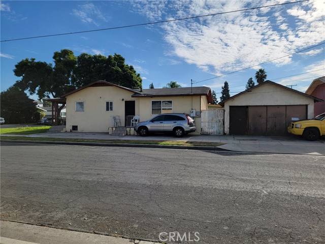 Bell, CA 90201,6303 Casitas Avenue