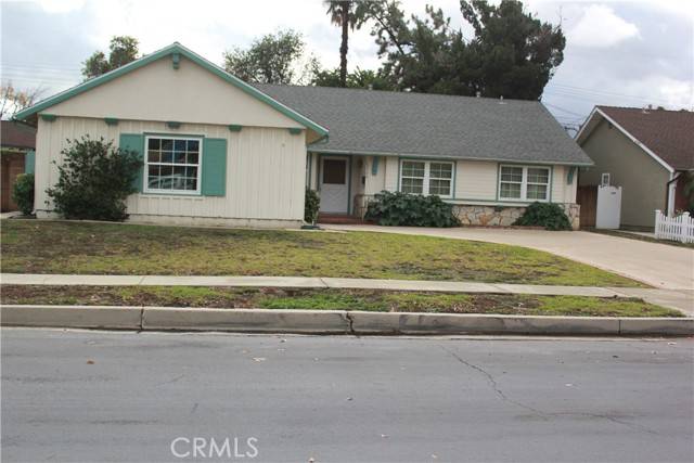 Canoga Park, CA 91303,22306 Marlin Place