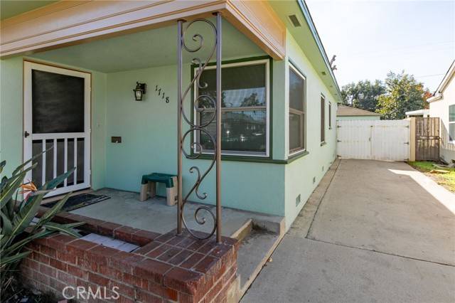 Santa Ana, CA 92703,1718 W 11th Street