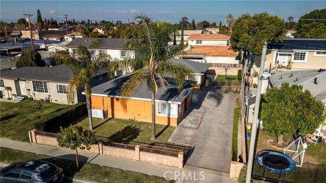 Downey, CA 90242,8043 Cheyenne Avenue