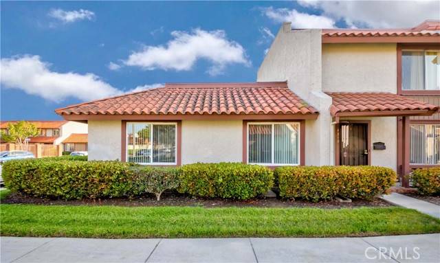 Buena Park, CA 90621,4812 Daroca Way