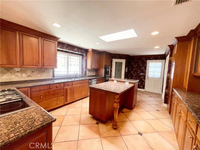 Rossmoor, CA 90720,3131 Kittrick Drive