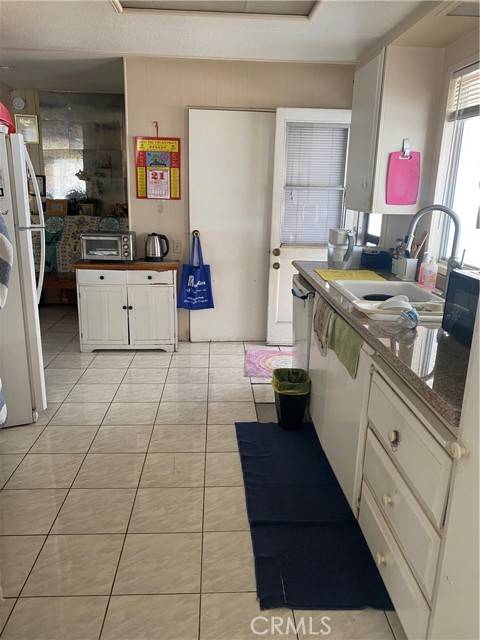 Westminster, CA 92683,14362 Bushard #109