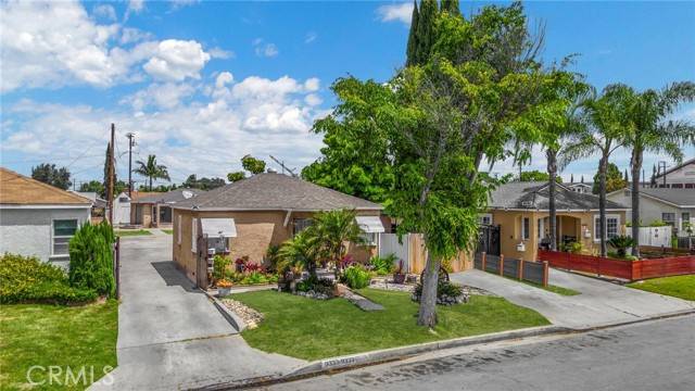 Bellflower, CA 90706,9333 Faywood Street