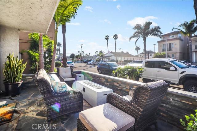 Huntington Beach, CA 92648,312 8th Street