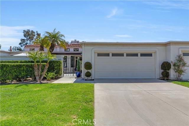 Mission Viejo, CA 92692,22402 Valdemosa #19