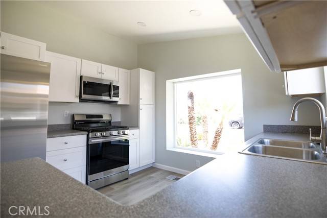 Thousand Palms, CA 92276,74909 Reins Road