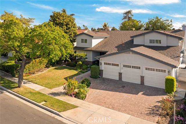 Costa Mesa, CA 92626,1795 Hummingbird Drive