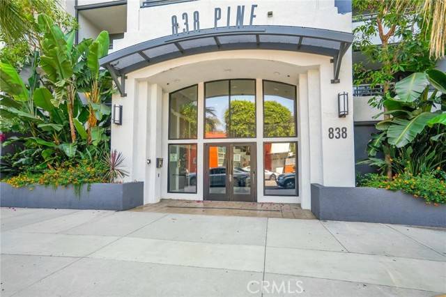 Long Beach, CA 90813,838 Pine Avenue #213