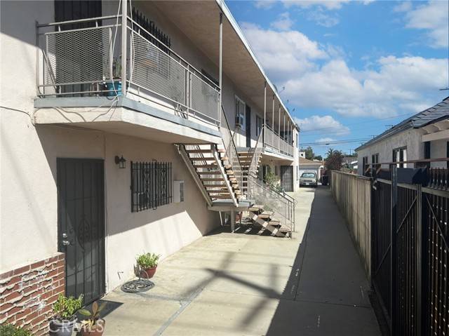 Long Beach, CA 90805,6508 Orange Avenue