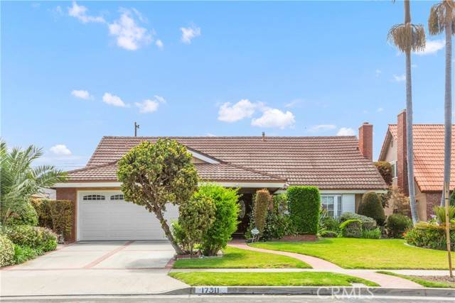 Huntington Beach, CA 92647,17311 Gurney Lane