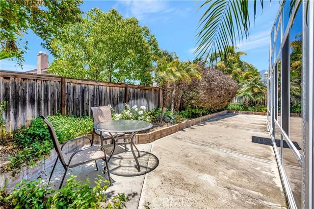 Rancho Santa Margarita, CA 92688,7 Via De La Mesa