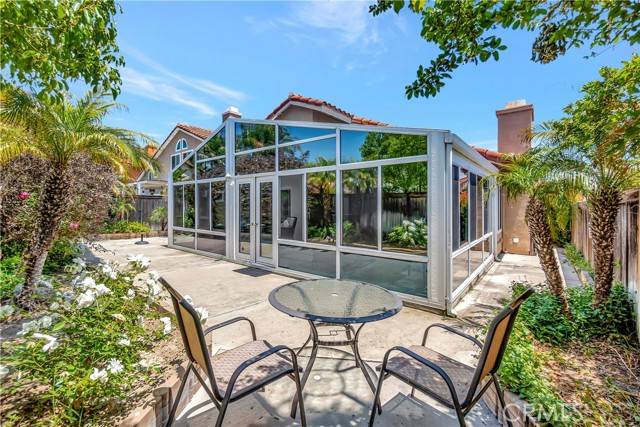 Rancho Santa Margarita, CA 92688,7 Via De La Mesa