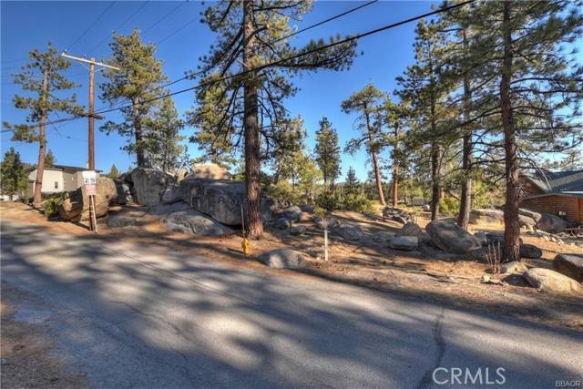 Big Bear Lake, CA 92315,831 Cove