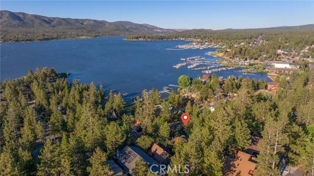 Big Bear Lake, CA 92315,40297 Lakeview Drive