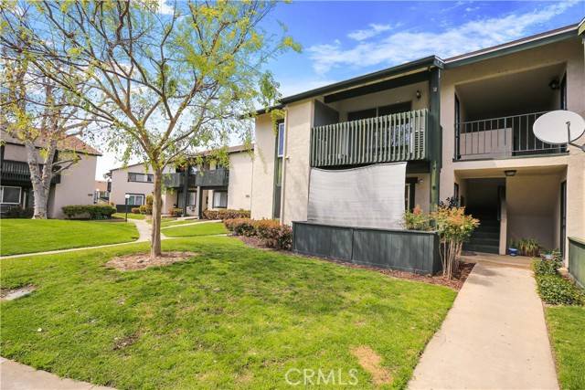 Lake Forest, CA 92630,23248 Orange Avenue #2