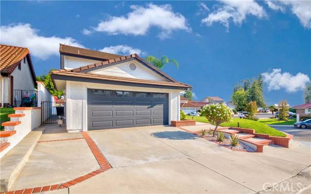 Yorba Linda, CA 92886,20406 Via Don Juan