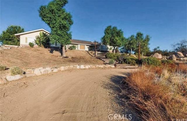 Murrieta, CA 92563,35385 Twin Willow Road