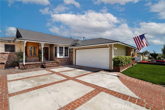 La Mirada, CA 90638,14432 La Mesa Drive