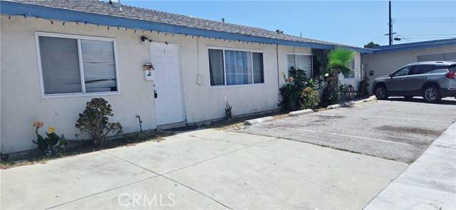 Huntington Beach, CA 92647,8402 Slater Avenue