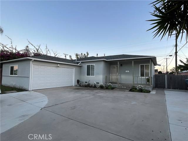 Midway City, CA 92655,7792 Ledon Way