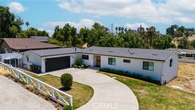 La Habra Heights, CA 90631,2423 Vista Rd