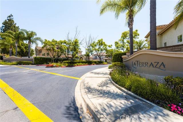 Yorba Linda, CA 92887,5560 PATRICIA Way