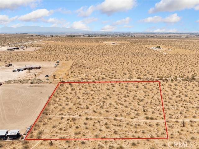 Apple Valley, CA 92308,0 Barker