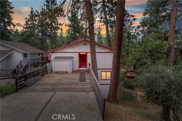 Big Bear Lake, CA 92315,758 Silver Tip Drive