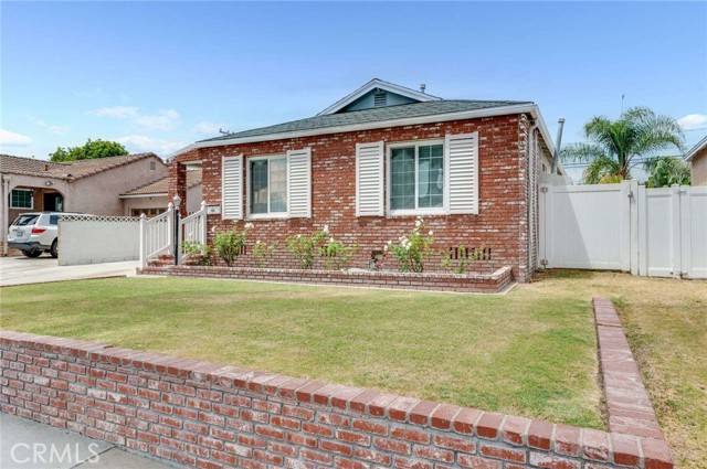 Lakewood, CA 90712,5335 Premiere Avenue