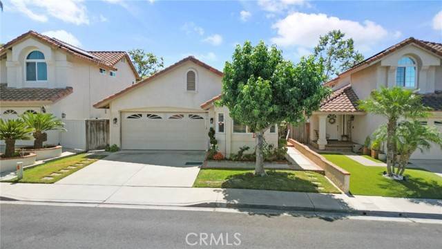 Rancho Santa Margarita, CA 92688,8 Via Joaquin