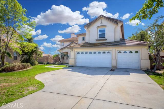 Eastvale, CA 92880,13427 Pheasant Knoll Road