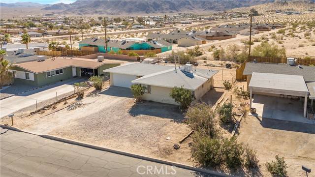 29 Palms, CA 92277,73449 Yucca Avenue