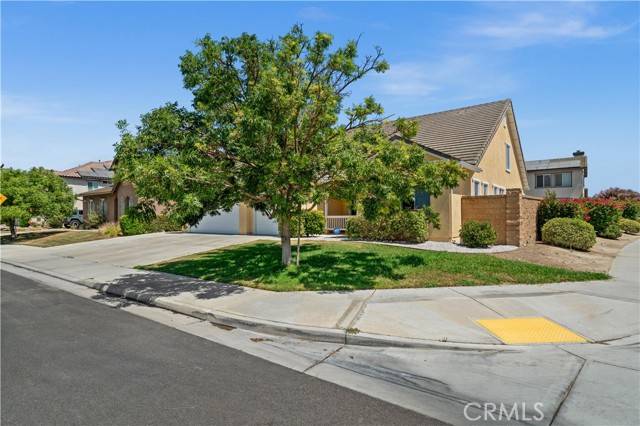 Eastvale, CA 92880,7968 Saddletree Court