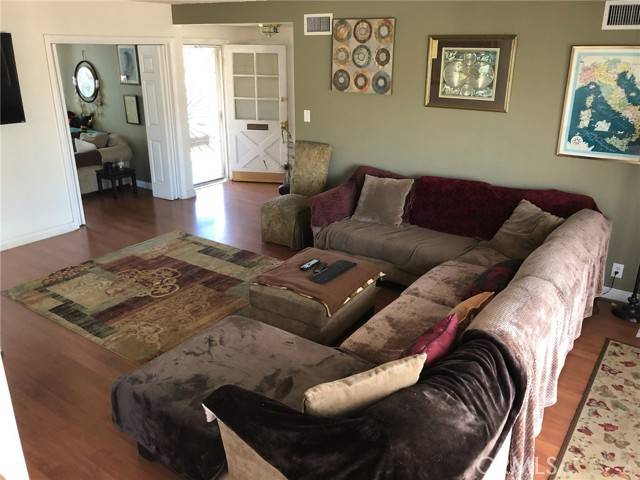 La Mirada, CA 90638,14957 Excelsior Drive